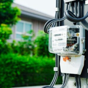 Electricity Measurement: Single and Three-Phase Metering Techniques